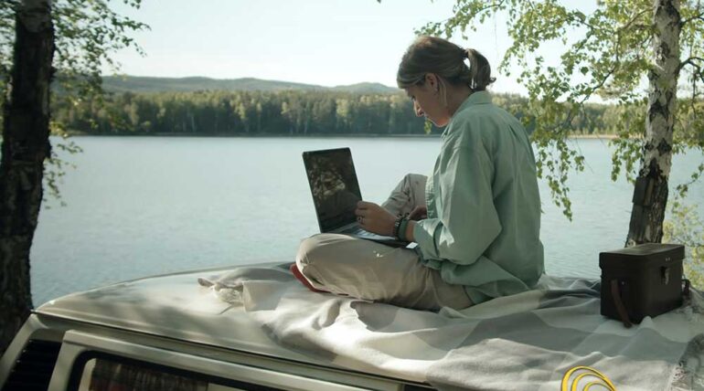 Empowering Hybrid Teams with the Cloud: Work Smarter from Anywhere